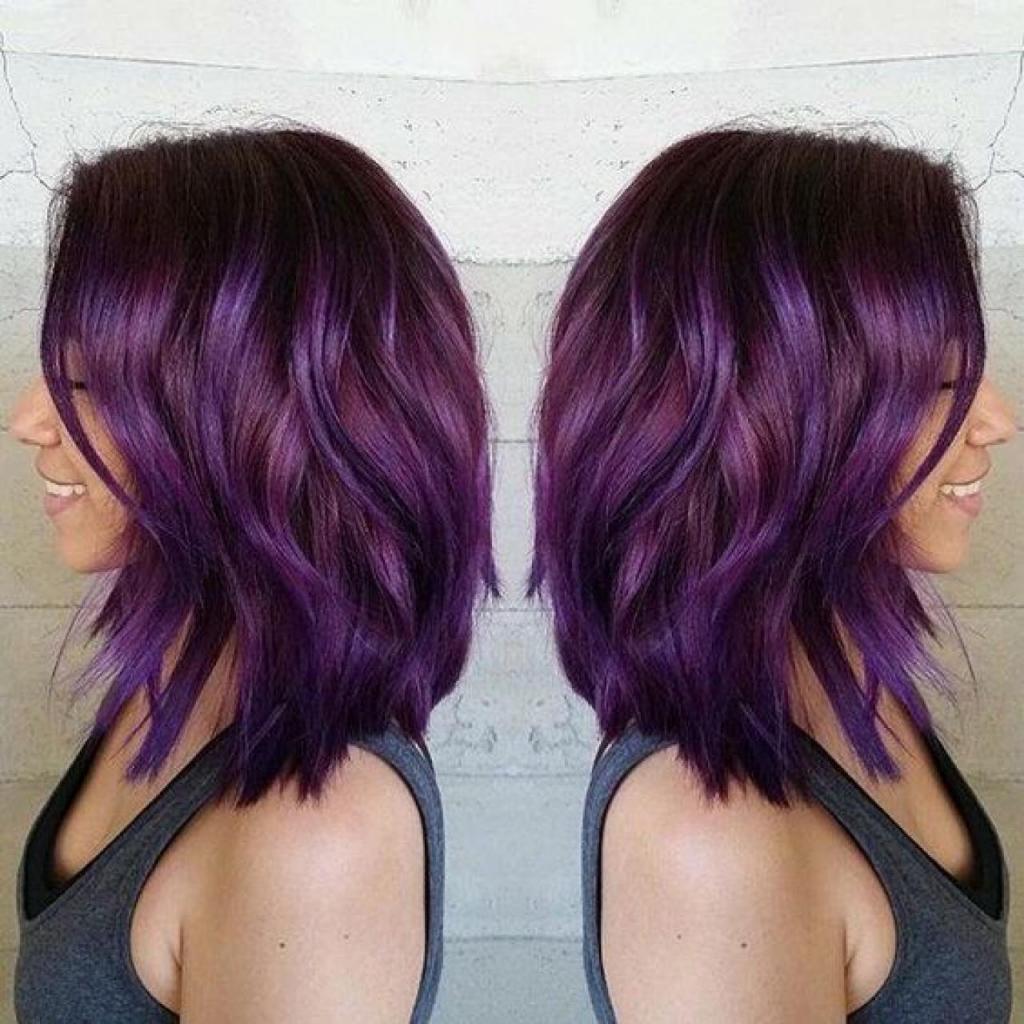 фиолетовое омбре на коротких волосах